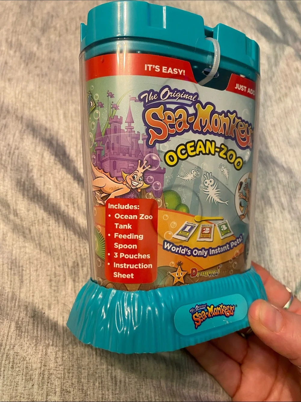 The Original Sea Monkeys Ocean Zoo Kit Dragon-i Toys
